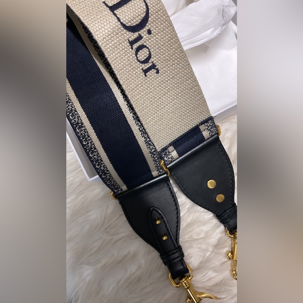Christian Dior SHOULDER STRAP WITH RING blue color - Picture 4 of 9